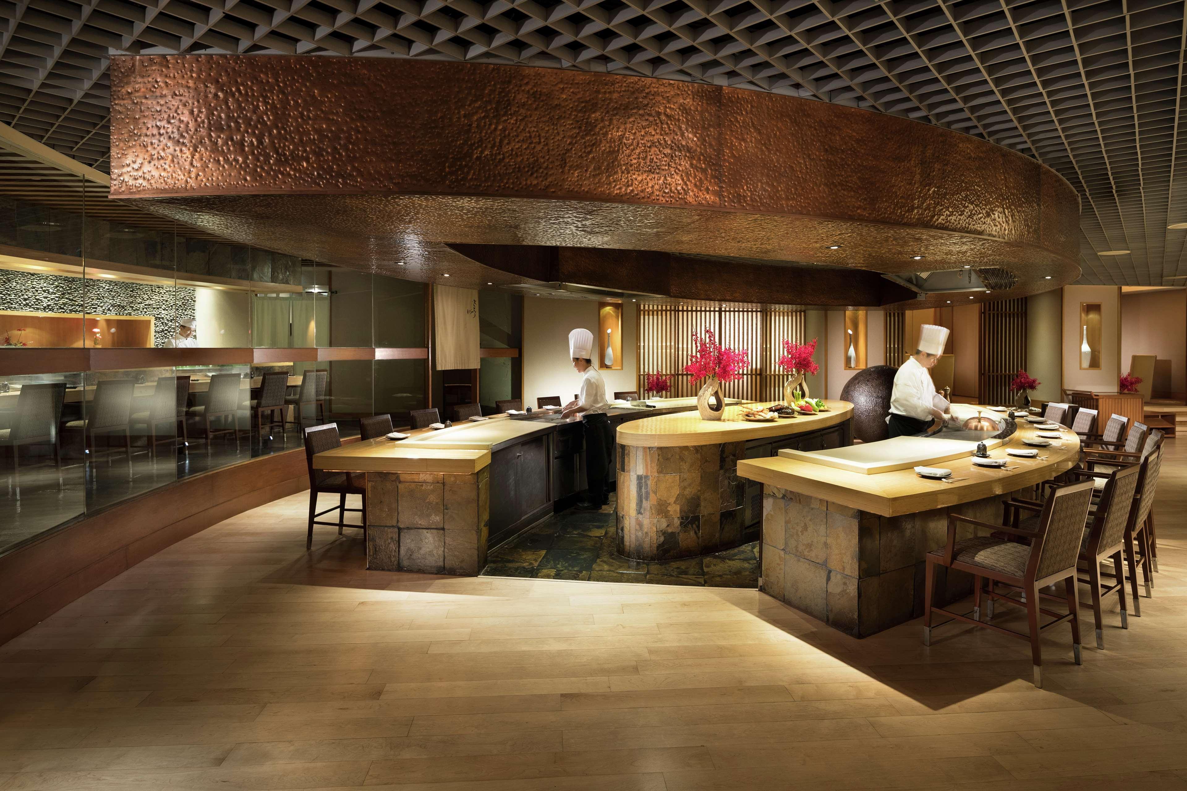 Conrad Bangkok Banguecoque Exterior foto Interior of the restaurant